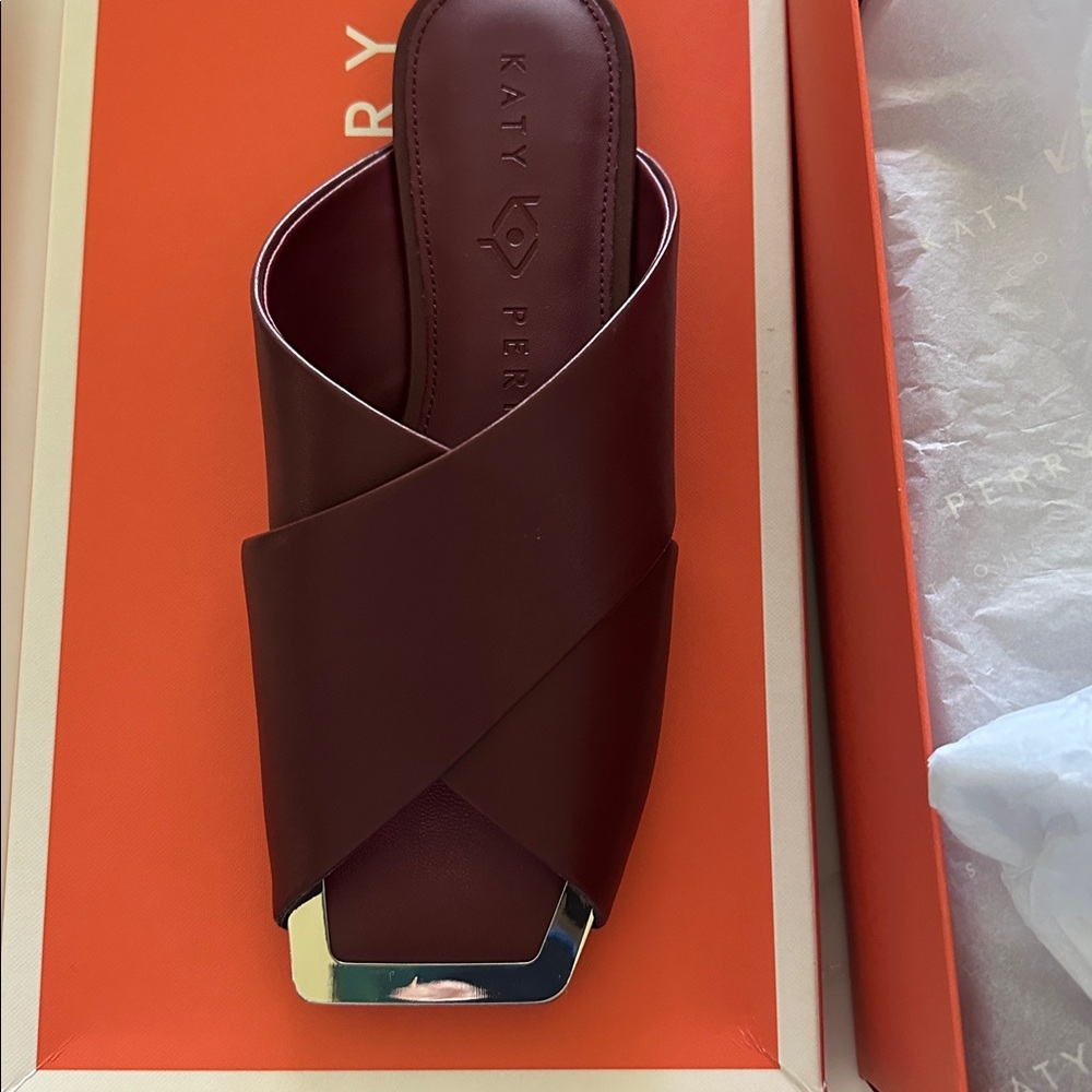Katy Perry Collection Slides Burgundy/Cranberry slide with silver trim. - Picture 2 of 6
